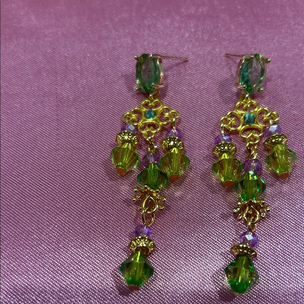 Peridot with Lavender Crystal Earrings-NWT - Picture 3 of 8